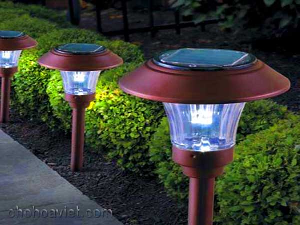 Đèn sân vườn 7