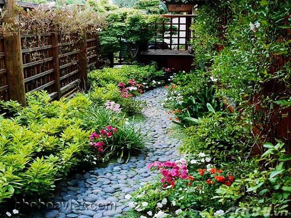 Lối đi trang trí sân vườn