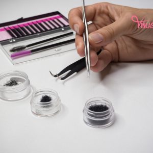 a-practical-guide-to-your-first-time-using-easy-fan-lashes-mixed-tray-1